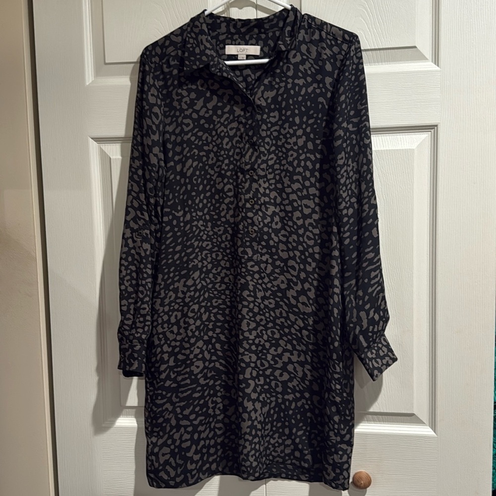 Loft gray leopard dress, M, EUC.
